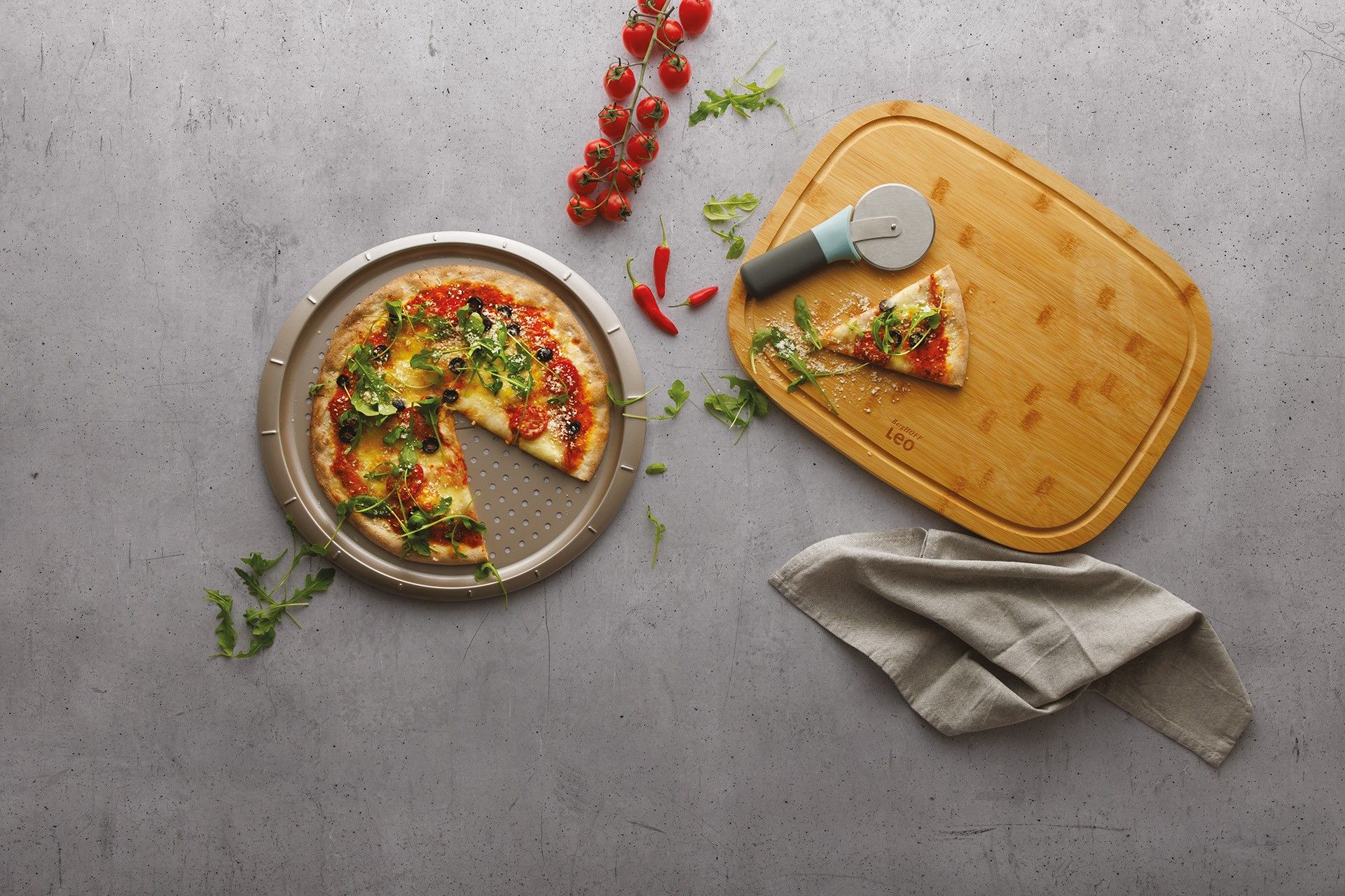 Dierovaná forma na pizzu Balance 32x1,50cm