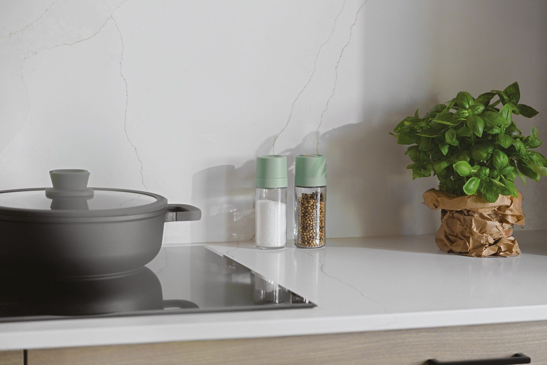 2-dielna sada mlynčekov a trepačiek Balance